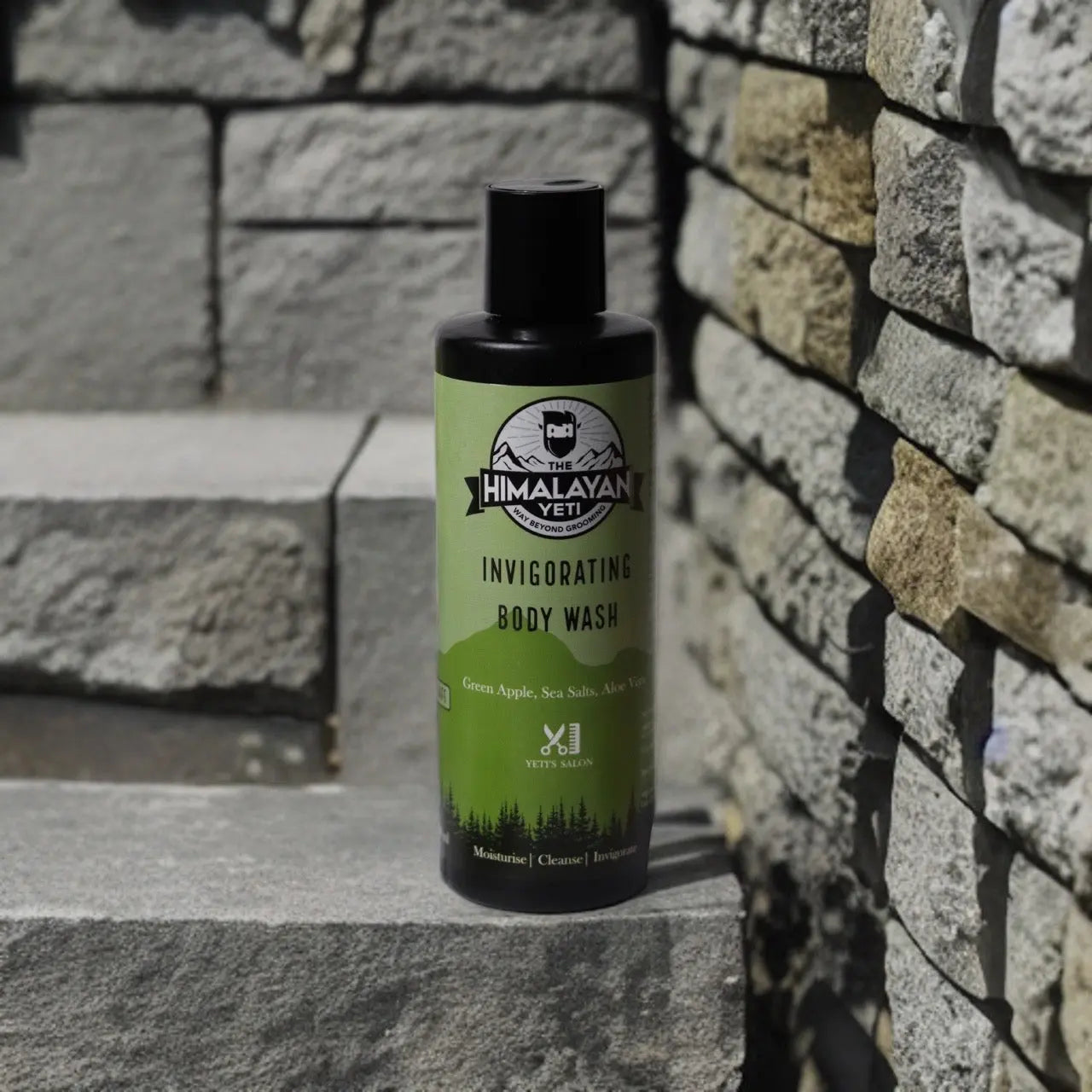 The Himalayan Yeti Invigorating Body Wash for a Refreshing Shower